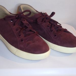 Naturalizer Morrison Sneaker -Size 9 - Burgundy & Gray Suede
